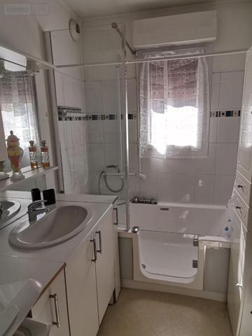 Appartement à vendre à Montfort-sur-Meu en Ille-et-Vilaine (35160), ref : 048-V1300V