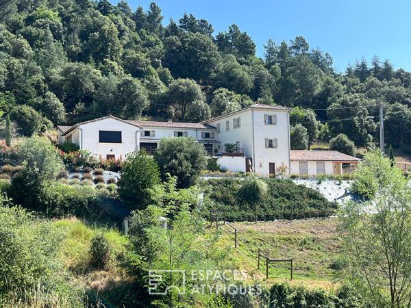 Propriété avec installation équestre dans une Ardèche préservée