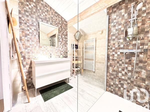 Maison à vendre 5 pièces 142 m² Saint-Martin-de-Seignanx