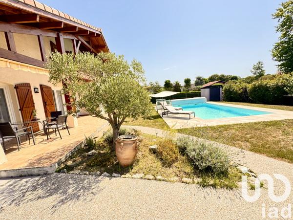 Maison à vendre 5 pièces 142 m² Saint-Martin-de-Seignanx