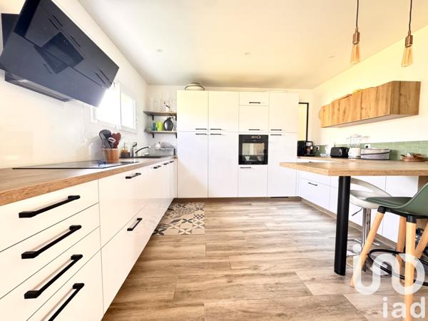 Maison à vendre 5 pièces 142 m² Saint-Martin-de-Seignanx