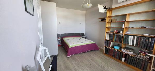 immeuble avec 3 appartements et un local commercial Centre Bergerac