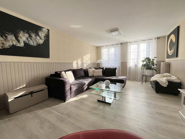 ANDEVILLE - CHARMANTE MAISON ANCIENNE AU STYLE CONTEMPORAIN 6 PIECES - PARFAITEMENT ENTRETENUE - AUCUN TRAVAUX A PREVOIR