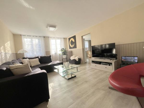 ANDEVILLE - CHARMANTE MAISON ANCIENNE AU STYLE CONTEMPORAIN 6 PIECES - PARFAITEMENT ENTRETENUE - AUCUN TRAVAUX A PREVOIR