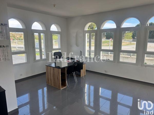 Boutique/Local commercial à vendre 330 m² Villemolaque