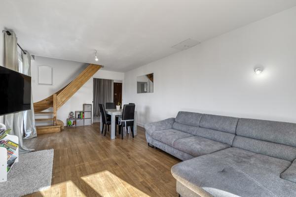 Maison 7 pièces - 182 m² Exclusivité efficity