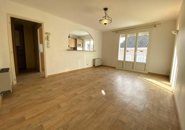 Immeuble à vendre    6 pièces •  Agen