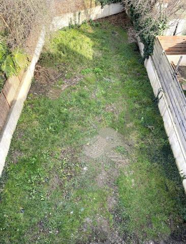 Immeuble à vendre    6 pièces •  Agen