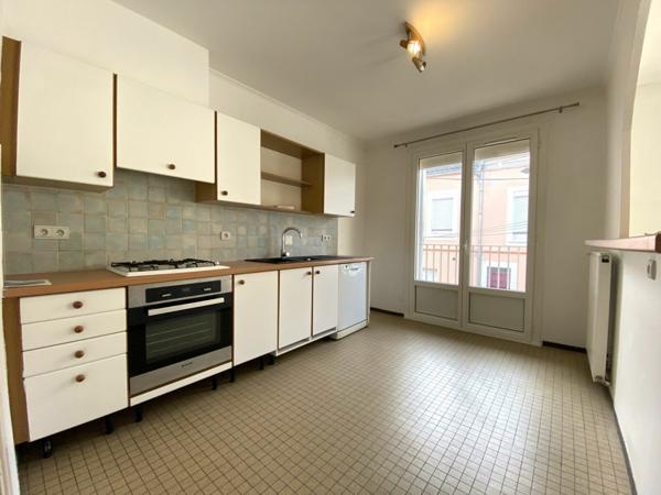 Immeuble à vendre    6 pièces •  Agen