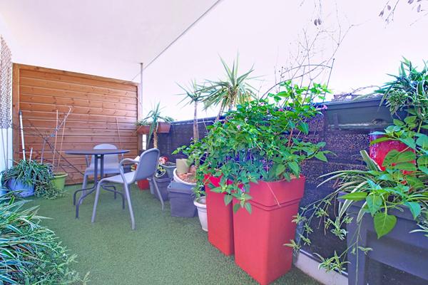 Appartement T2 de 43 m² environ avec terrasse ? Vitrolles ? Petite copropriété sécurisée