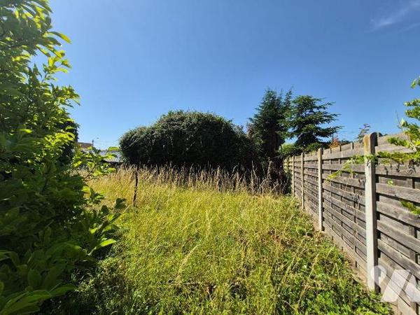 Maison à Vendre à Merville (59660) en Nord (59)

Cette maison de 65 m² est implantée sur un t...