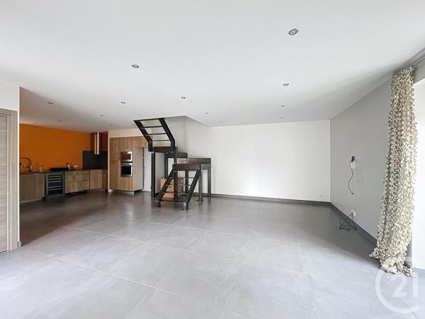 Maison à vendre  4 pièces - 112 m2 ST QUENTIN FALLAVIER - 38