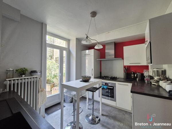 Maison avec local à La Ferté Macé