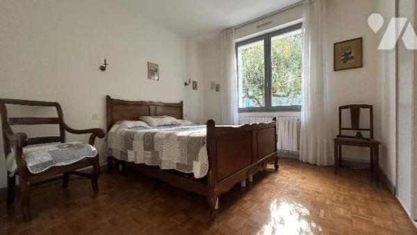 PAVILLON PLAIN PIED PRES CENTRE