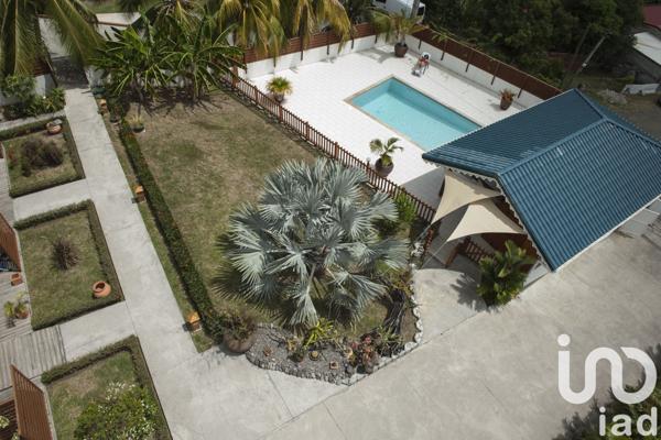 Immeuble à vendre 363 m² Le Vauclin