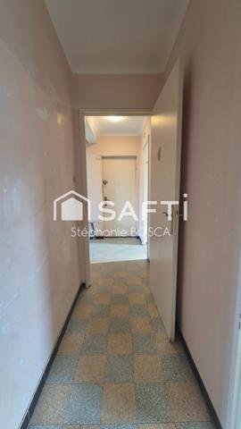 T3 DE 67 m2 - TRES BIEN AGENCE -  A RENOVER