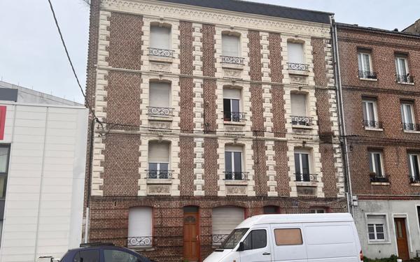 Immeuble à vendre    8 pièces • 173 m2 Le Havre
