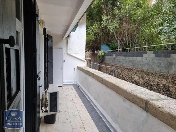 Appartement à louer 3 pièces 54.2m² Béziers (34500)