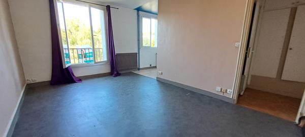 Appartement 25m² lumineux proche St-Martin d'Etampes