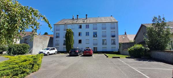 Appartement 25m² lumineux proche St-Martin d'Etampes