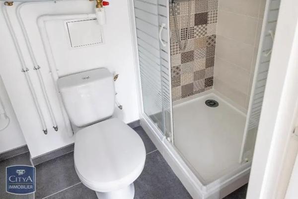 Appartement à louer 1 pièce 12.22m² Riom (63200)