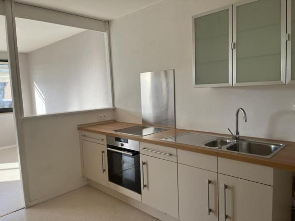Appartement à louer à Lille Saint Maurice Réf. L17.04.2024-1 1.096,93 € CC
