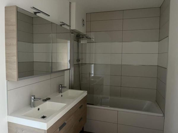 Appartement à louer à Lille Saint Maurice Réf. L17.04.2024-1 1.096,93 € CC