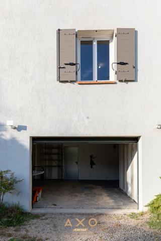 MEYREUIL - MAISON T5 - DEPENDANCE T2 - 278 M2 - JARDIN 1835M2 - PISCINE - JACUZZI - SAUNA - GARAGE - 890 000