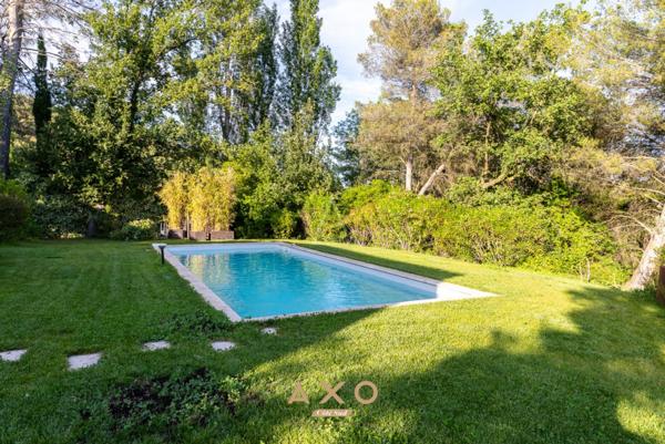 MEYREUIL - MAISON T5 - DEPENDANCE T2 - 278 M2 - JARDIN 1835M2 - PISCINE - JACUZZI - SAUNA - GARAGE - 890 000