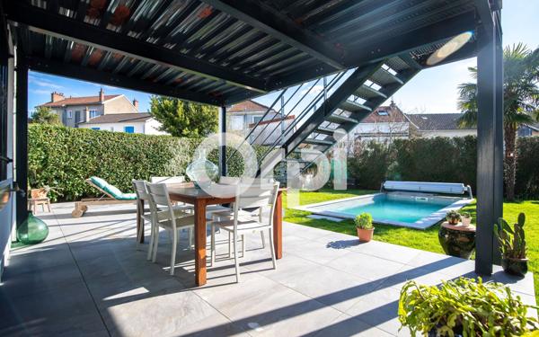 Maison à vendre    4 pièces • 117 m2 Limoges