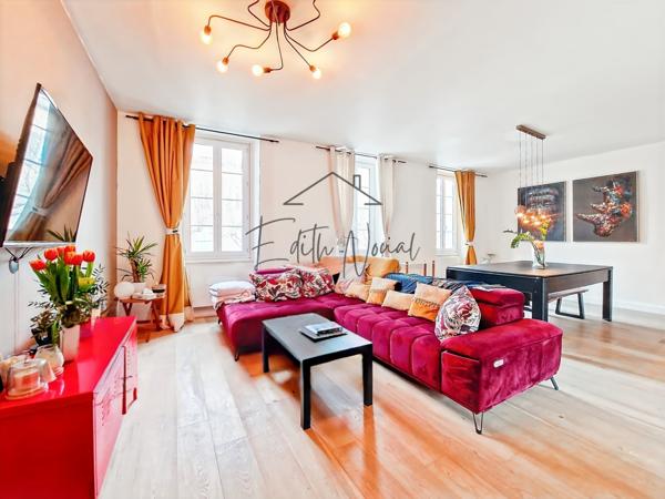 Millau (12100) EXCLUSIVITE - MAGNIFIQUE APPARTEMENT RENOVE EN DERNIER ETAGE - 2 CHAMBRES