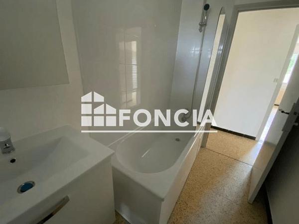 Location Appartement 3 pièces 55.5 m² - 28 RUE DE L'ECOLE NORMALE Montpellier 34000