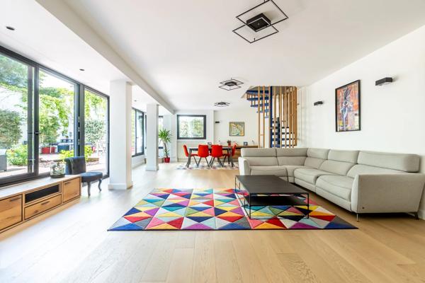 Neuilly-sur-Seine, Appartement 3 Chambres -  155 m² à vendre