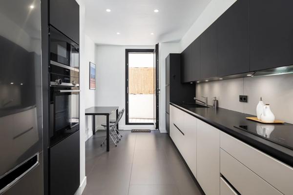 Neuilly-sur-Seine, Appartement 3 Chambres -  155 m² à vendre