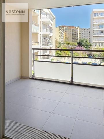 A vendre : Appartement 3 piècesà Toulon +garage- Secteur Saint Roch
