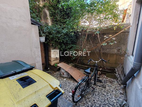 Achat immeuble Saint-Étienne - 9 pièce(s) - 350 m² - 515 000 €