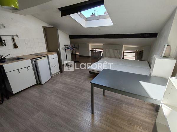 Achat immeuble Saint-Étienne - 9 pièce(s) - 350 m² - 515 000 €
