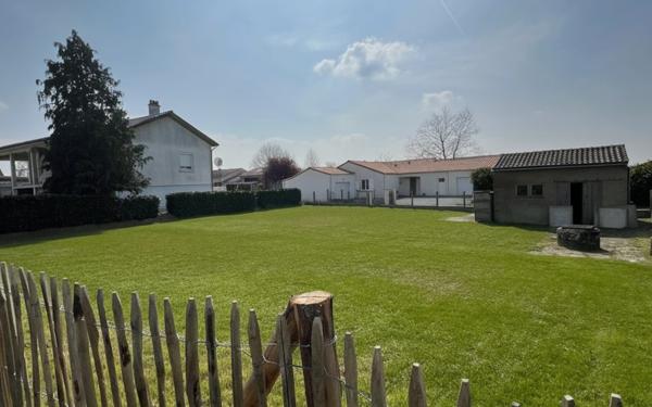 Terrain constructible 603 m²