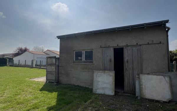 Terrain constructible 603 m²