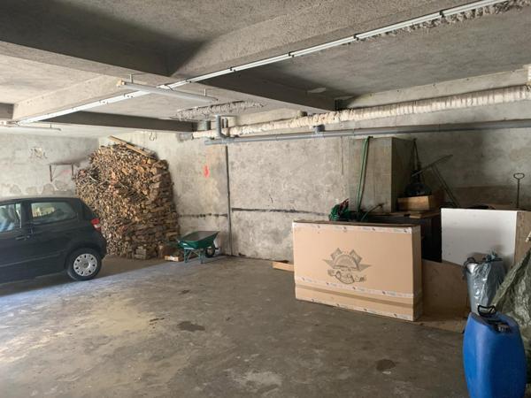 A VENDRE IMMEUBLE 20 MIN DE MENDE