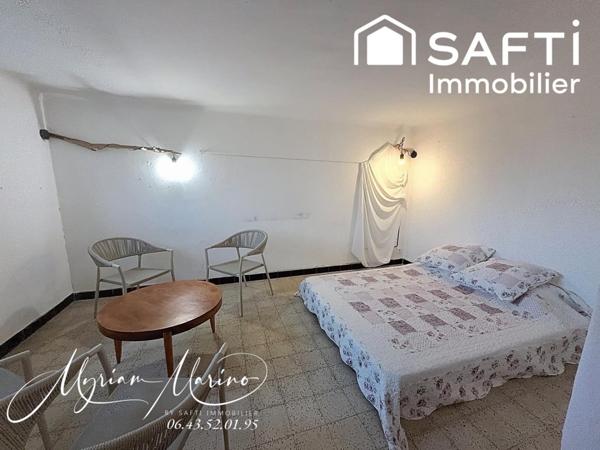 En exclusivité au centre ville de Saint-Aygulf  ! Villa individuelle 6 pièces - proche plage et commerces