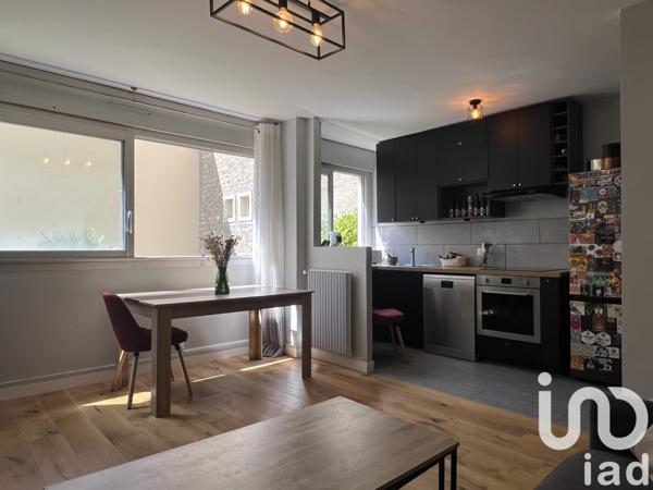 Apartment for sale 2 rooms 44 m² Paris 18