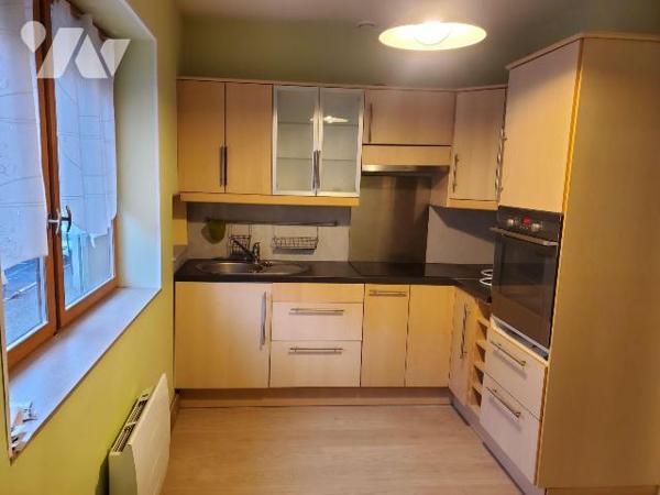 Immeuble de rapport en centre-ville - Fort potentiel d'investissement

Pour toutes informatio...