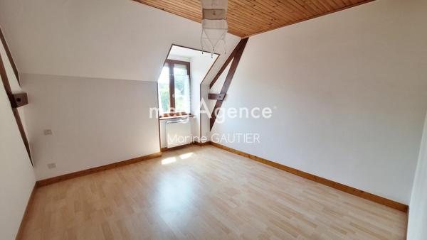 Maison à DOL-DE-BRETAGNE, 35120 - 9 pièces 158m²