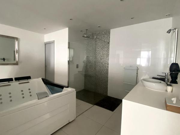 Ensemble immobilier locatif