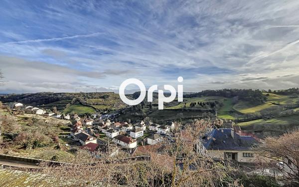 Appartement à vendre    4 pièces • 132 m2 Saint-Flour