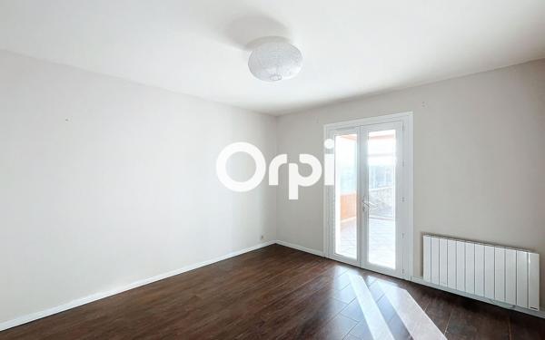 Appartement à vendre    4 pièces • 132 m2 Saint-Flour