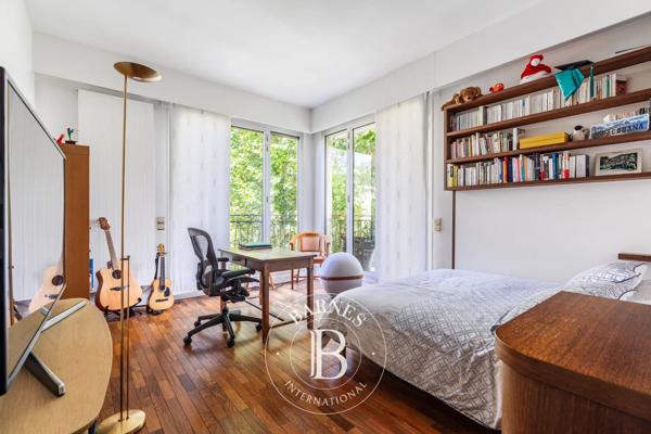 Neuilly-sur-Seine, Appartement 3 Chambres -  167 m² à vendre