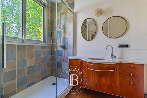 Neuilly-sur-Seine, Appartement 3 Chambres -  167 m² à vendre