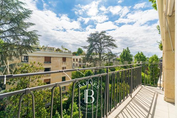 Neuilly-sur-Seine, Appartement 3 Chambres -  167 m² à vendre